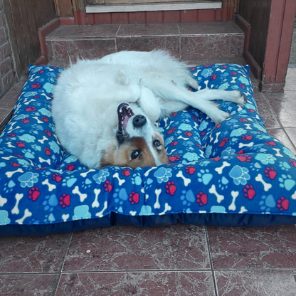Cama impermeable para perros | Interior polar suave | Premium y lavable